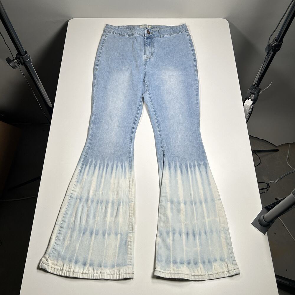 Rock & Roll Denim Bargain Button Flare Jeans Womens 31x31 Bleached Bell Bottom